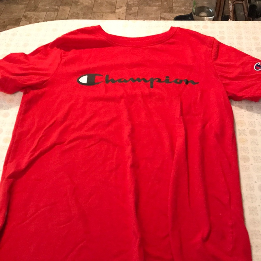 Red short sleeve champion boys size large
